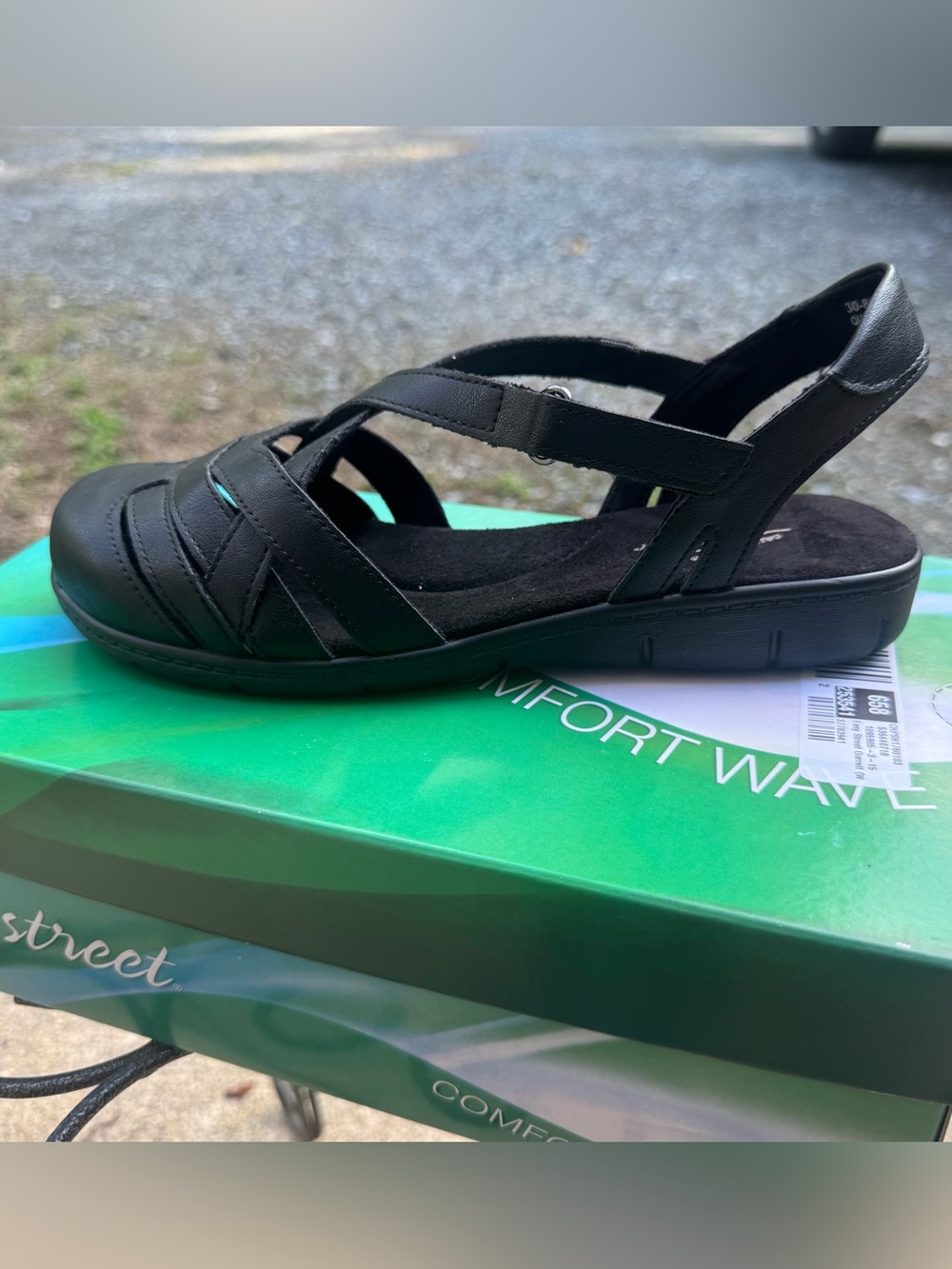 Easy Street Black Strappy Women's Comfort Sandals - Picture 9 of 10